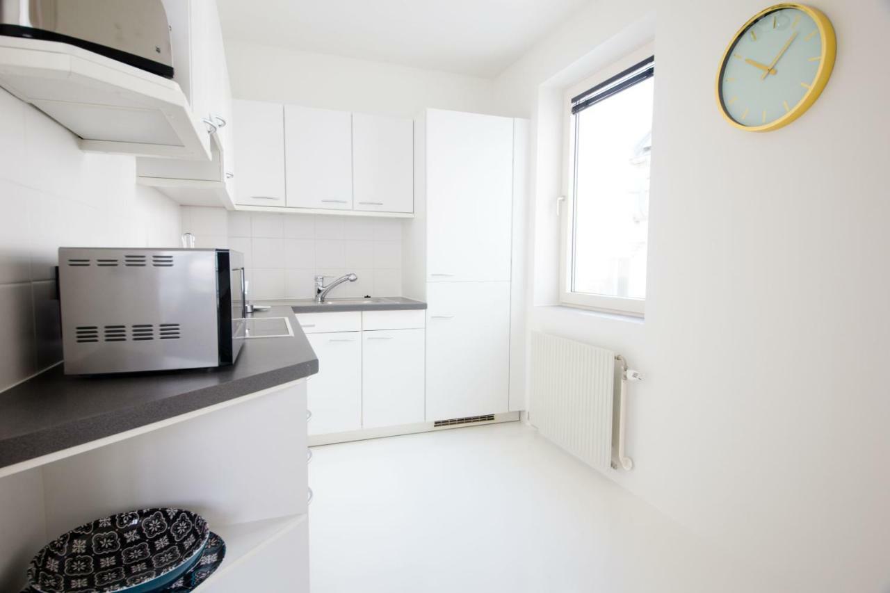 Studio Apartments Opera - Mai'S Apartments Bécs Kültér fotó