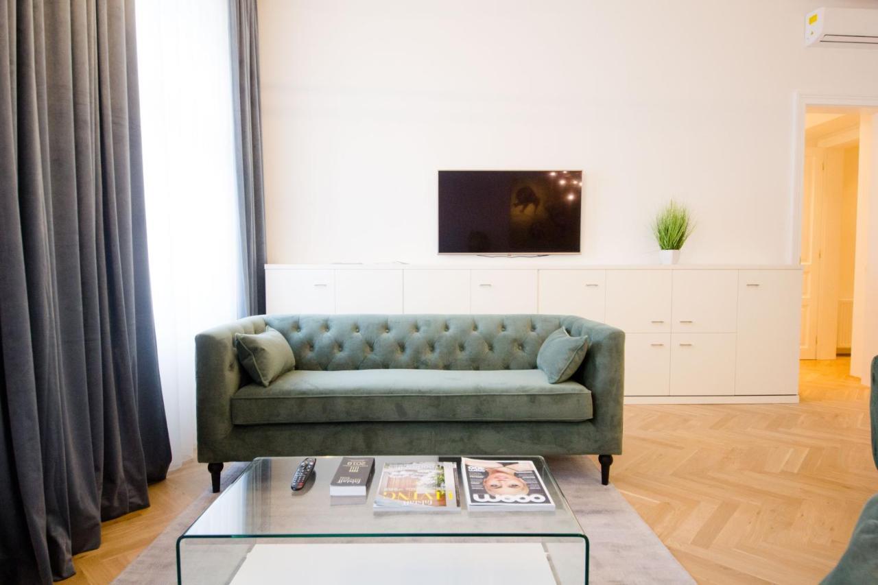 Studio Apartments Opera - Mai'S Apartments Bécs Kültér fotó